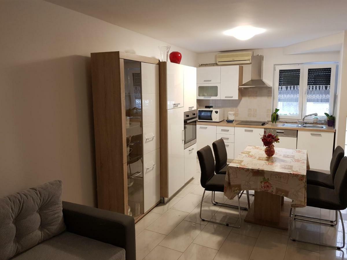 Izola City Center Apartment 외부 사진