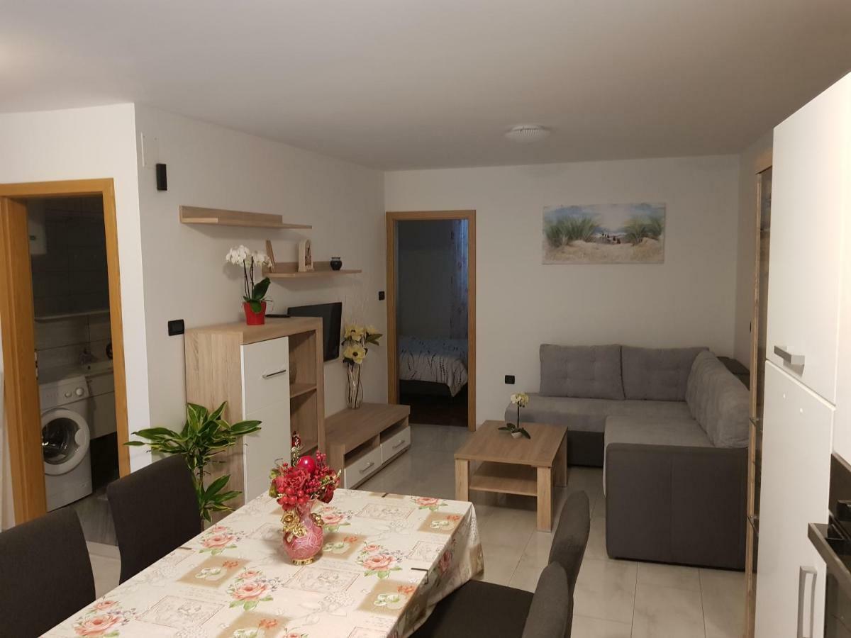 Izola City Center Apartment 외부 사진