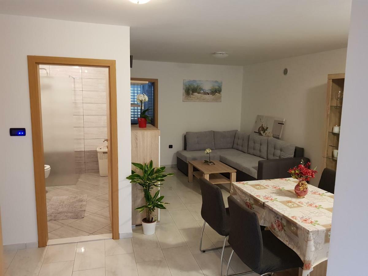Izola City Center Apartment 외부 사진